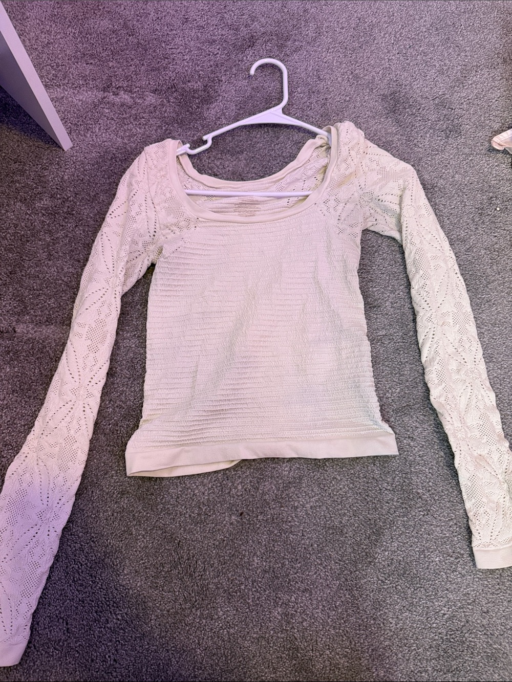 Free People Cream Crochet Lace Long Sleeve Scoop Top size M